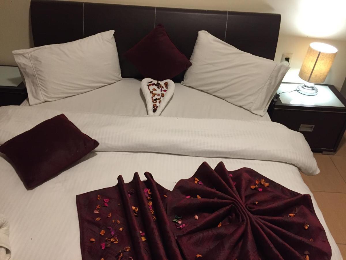 Uptown Hotel Apartment アンマン エクステリア 写真